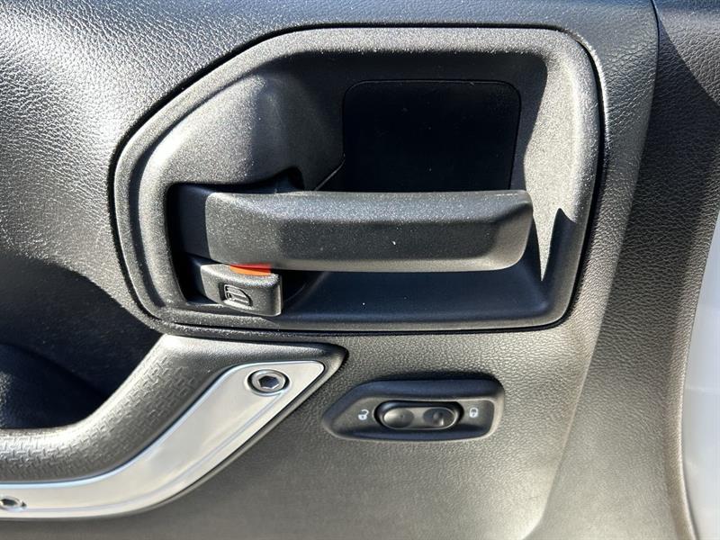 jeep Wrangler 2015 - 21