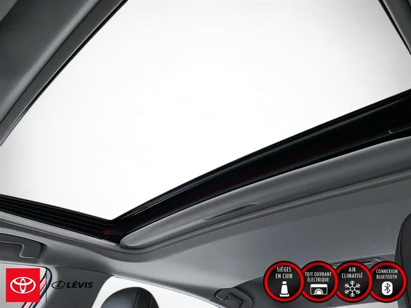 toyota Camry Hybrid 2023 - 17