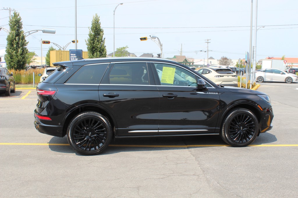 lincoln Corsair 2022 - 7