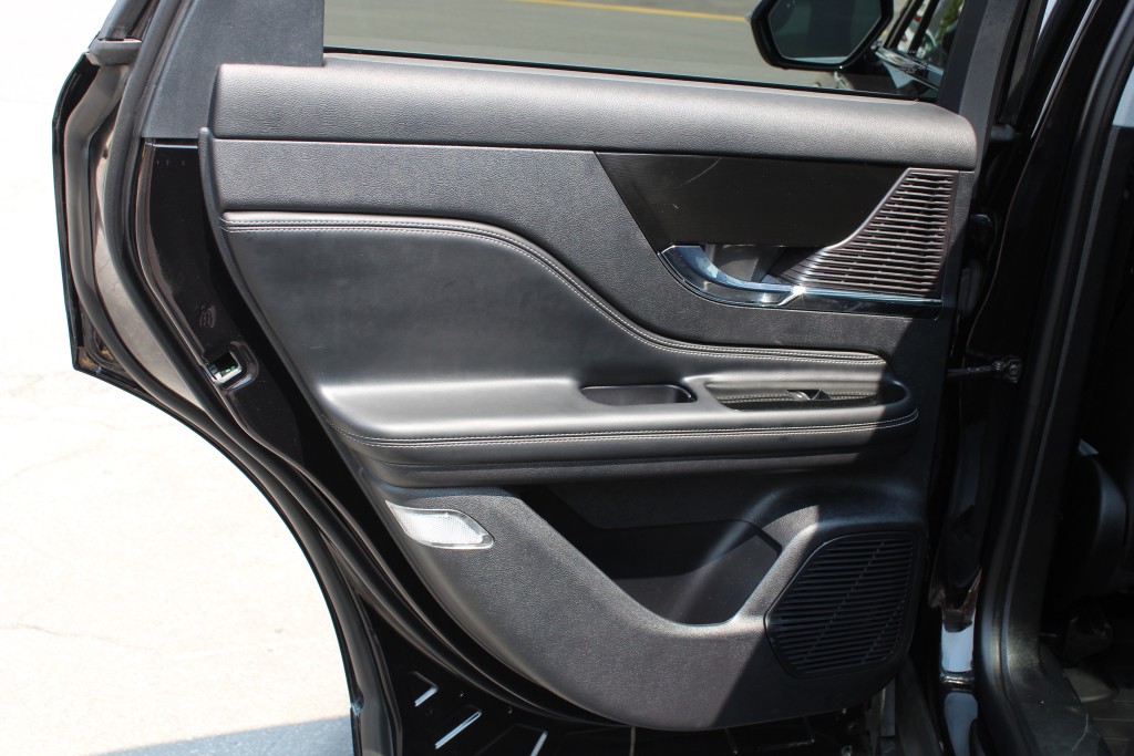 lincoln Corsair 2022 - 35