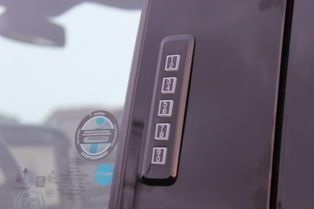 ford F-250 2023 - 41