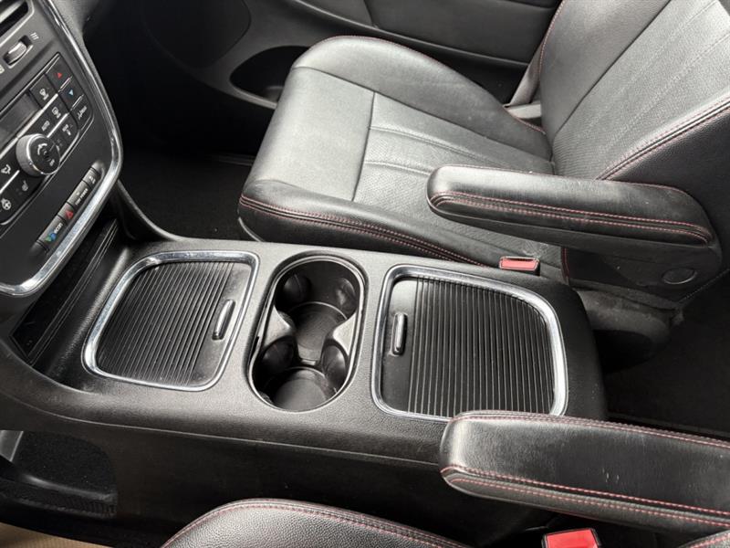 dodge Grand Caravan 2018 - 15