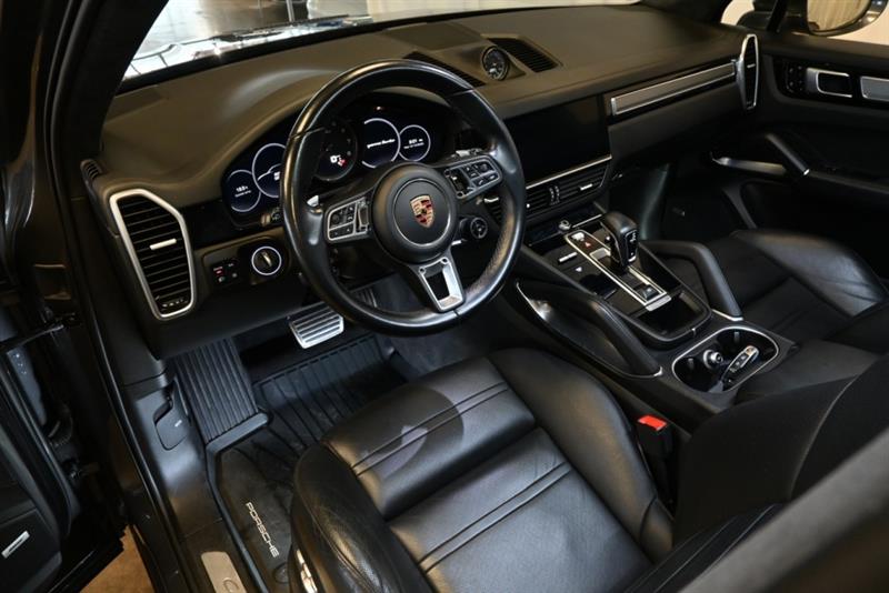 porsche Cayenne 2019 - 17