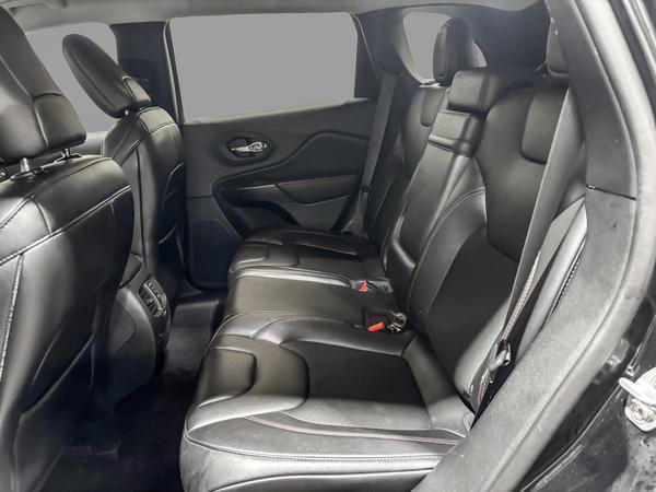 jeep Cherokee 2019 - 14