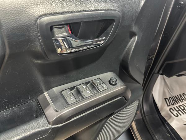 toyota Tacoma 2021 - 10