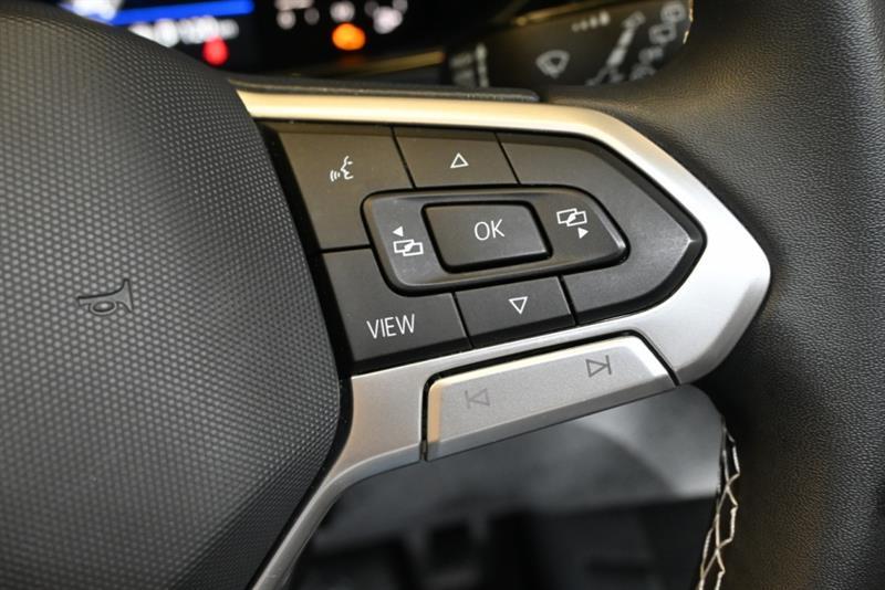 2022 Volkswagen Taos - Image 20