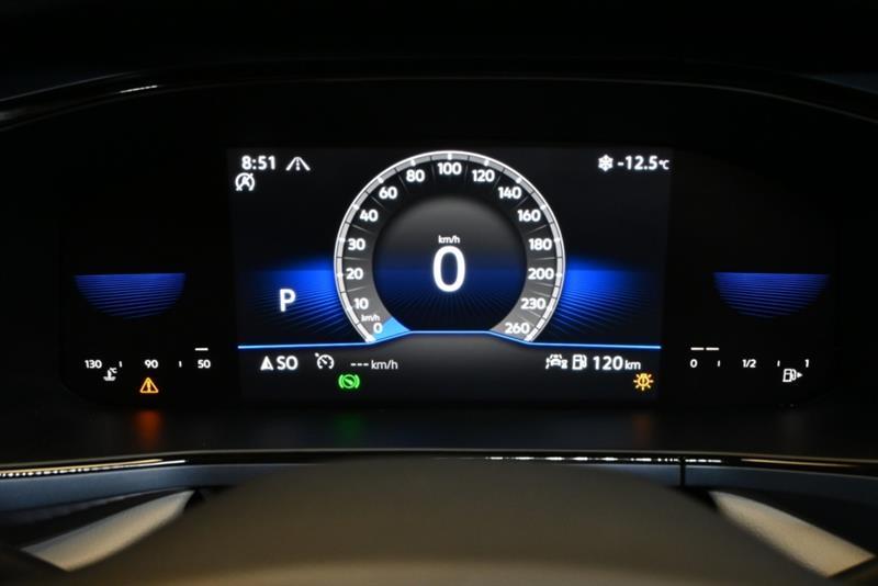 2022 Volkswagen Taos - Image 22