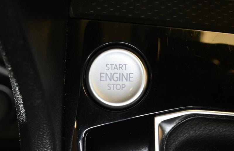 2022 Volkswagen Taos - Image 29