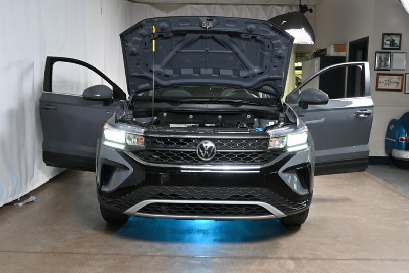 2022 Volkswagen Taos - Image 39