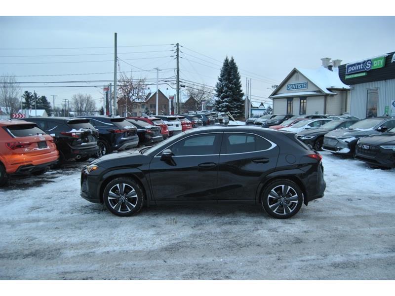 2025 Lexus UX - Image 2