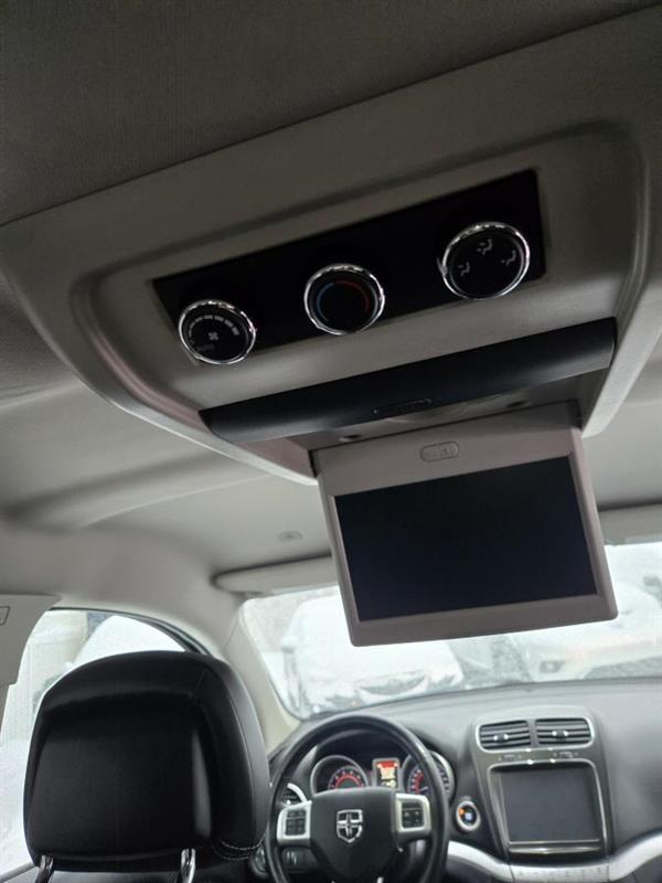 2018 Dodge Journey - Image 13