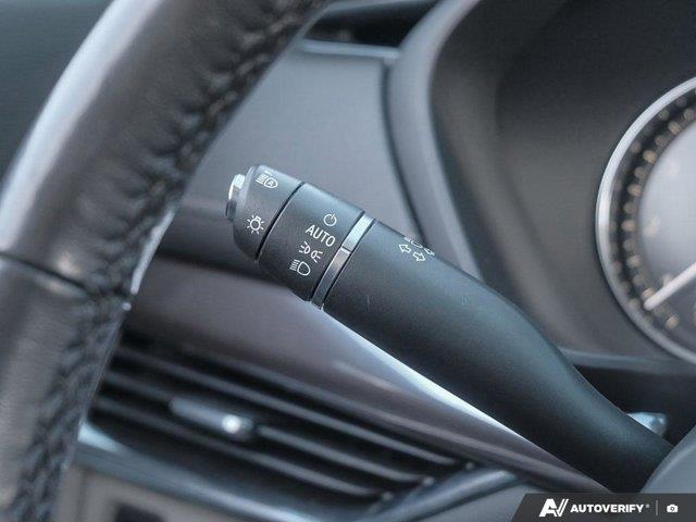 cadillac XT4 2021 - 19