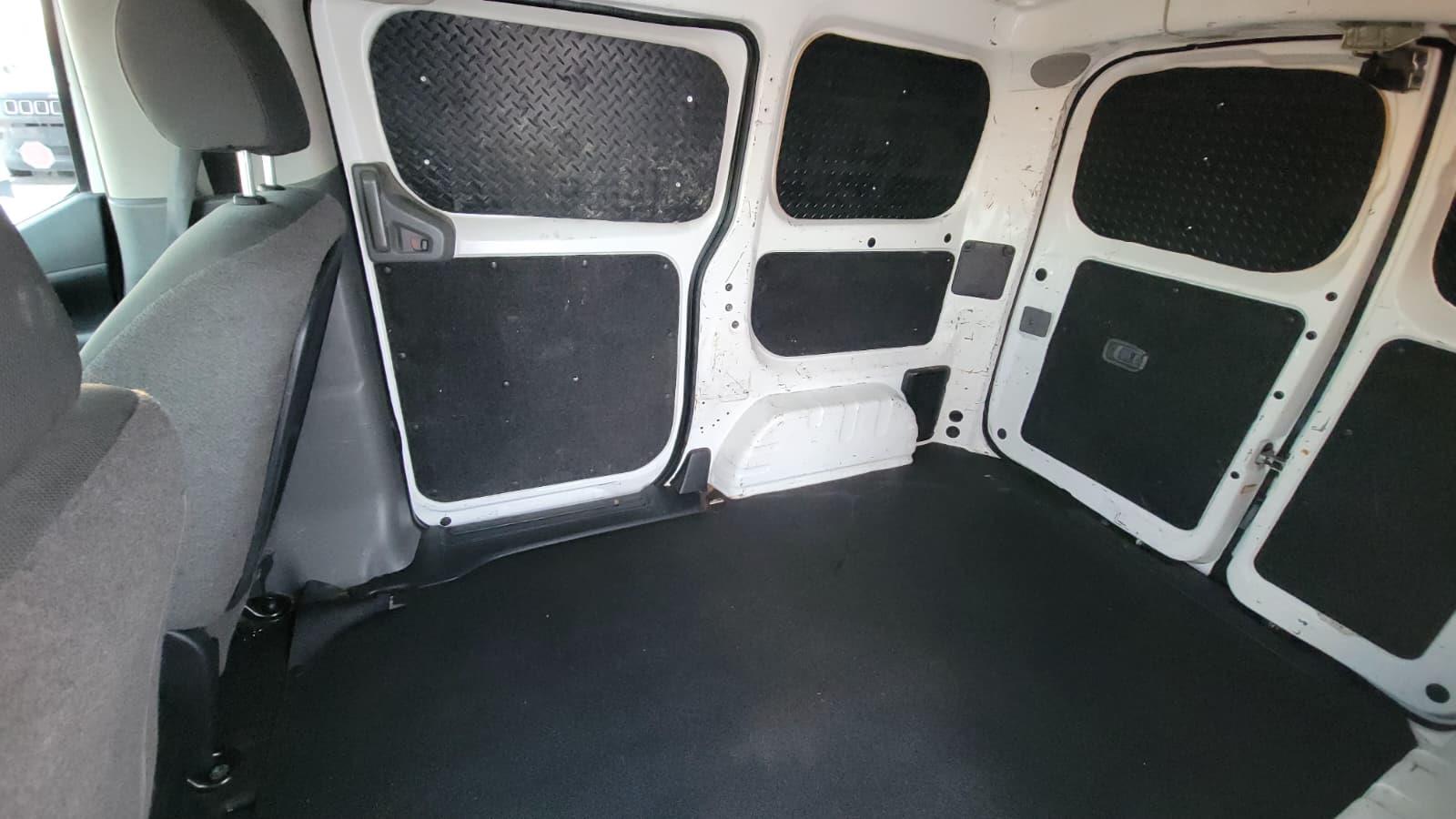 nissan NV200 2017 - 6