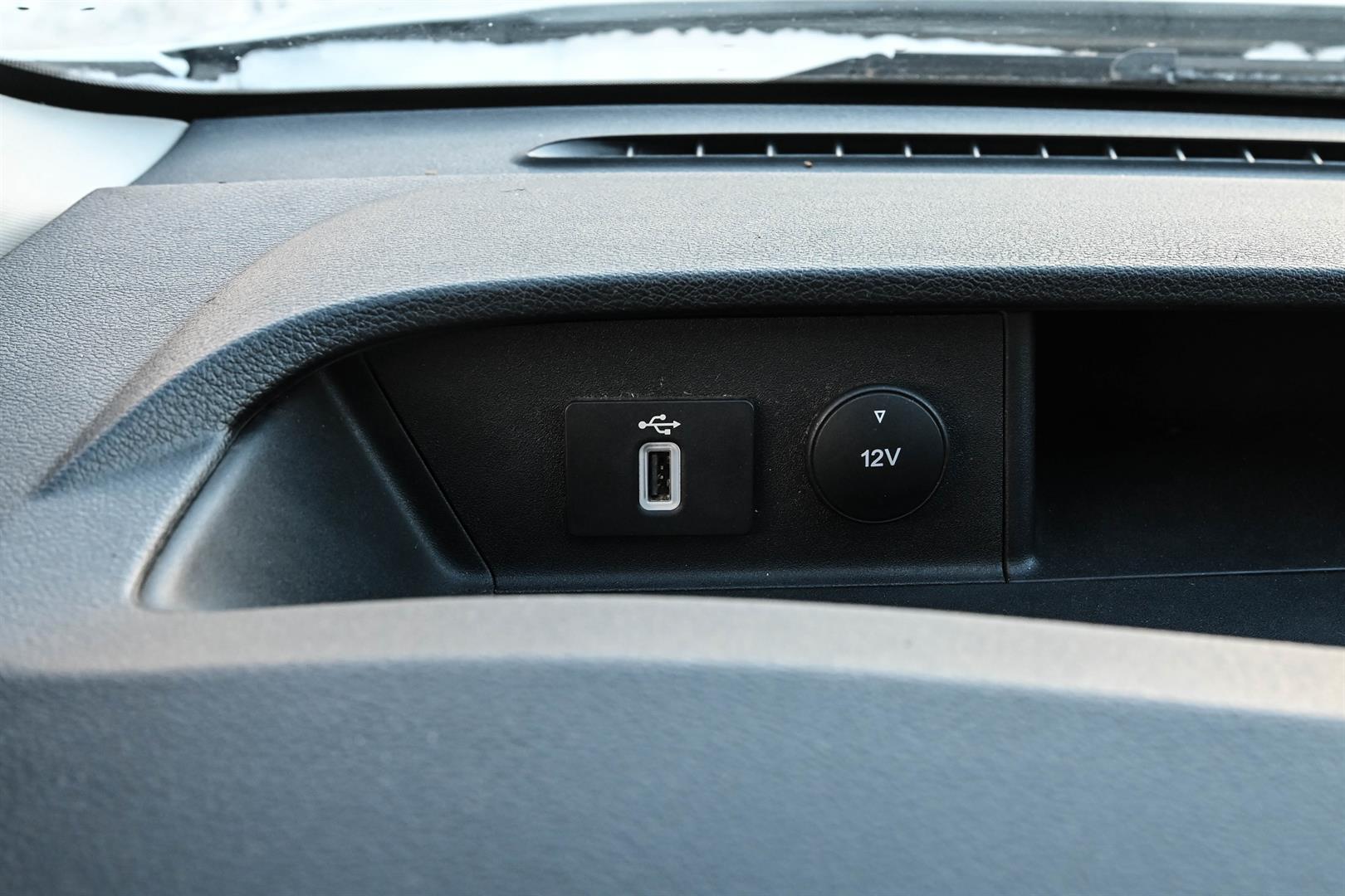 ford Transit Cargo Van 2021 - 13