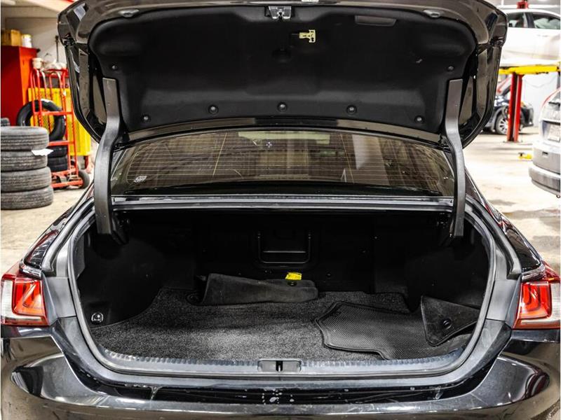 lexus ES 300h 2019 - 15