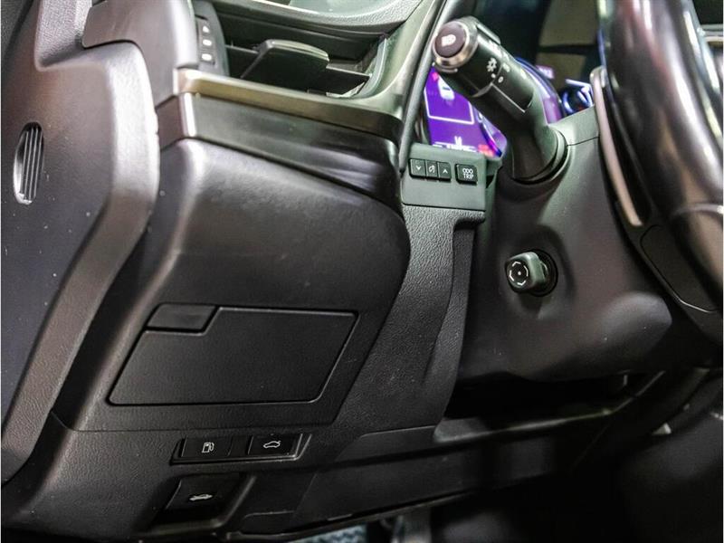 lexus ES 300h 2019 - 21