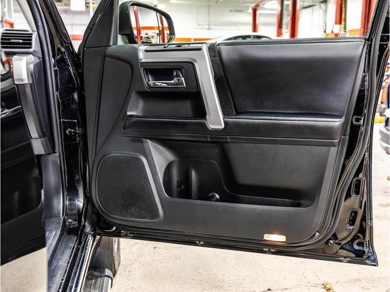 toyota 4Runner 2023 - 16