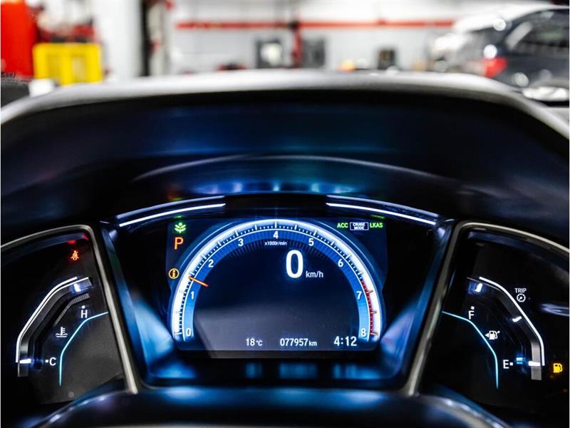 honda Civic 2021 - 24