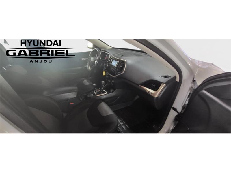 jeep Cherokee 2016 - 8