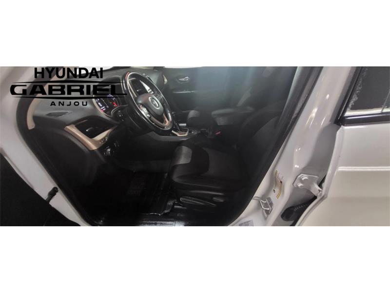 jeep Cherokee 2016 - 12