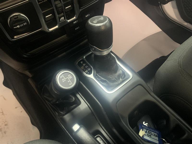 jeep Wrangler 2022 - 10