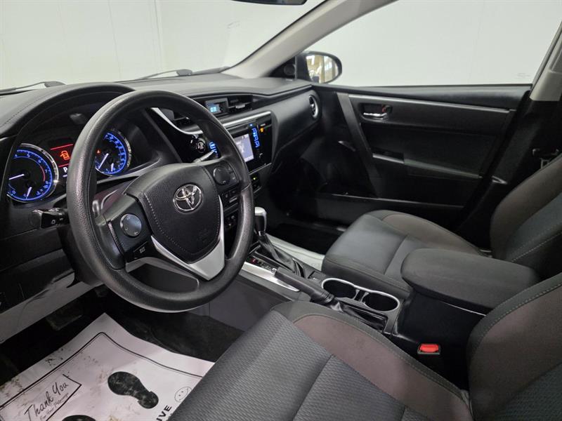 toyota Corolla 2017 - 10