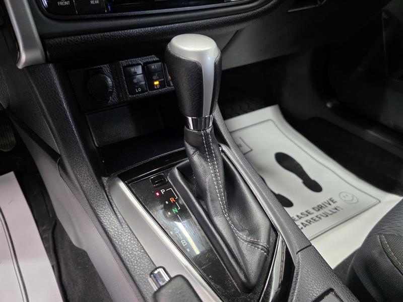 toyota Corolla 2017 - 12