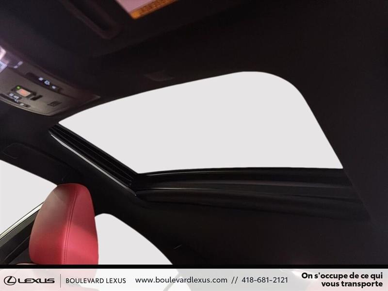 lexus IS  2022 - 22