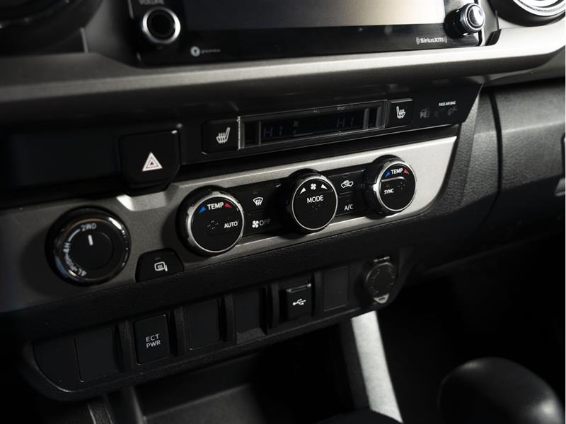 toyota Tacoma 2021 - 8