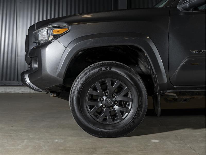 toyota Tacoma 2021 - 13