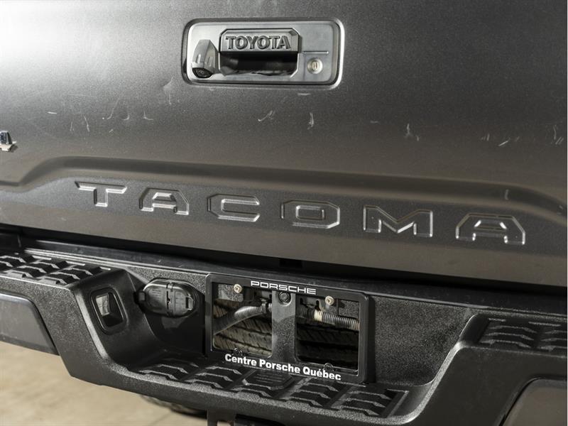 toyota Tacoma 2021 - 19