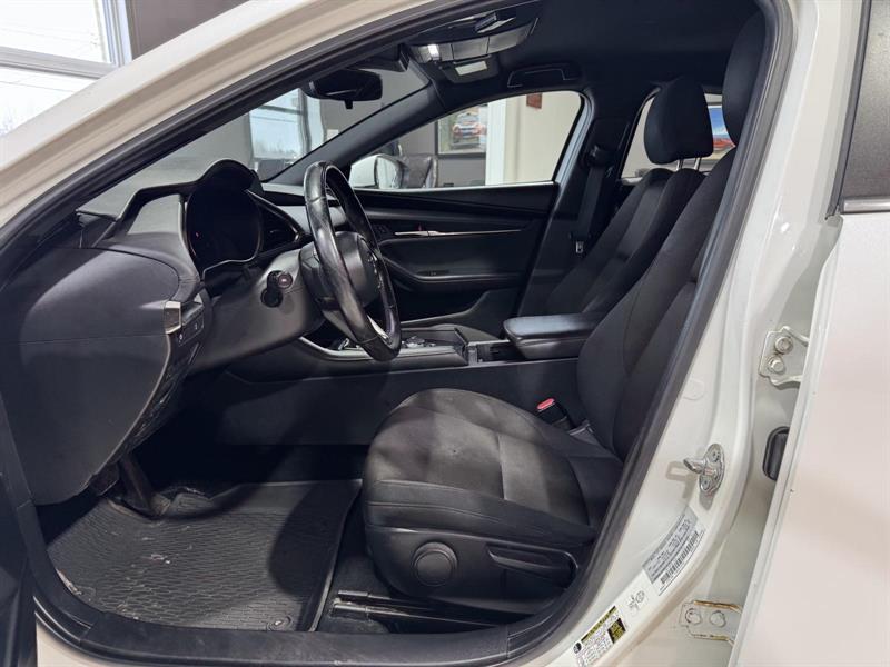 mazda Mazda3 2020 - 16