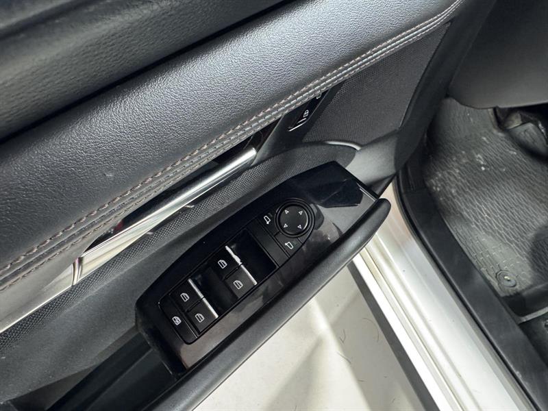 mazda Mazda3 2020 - 17