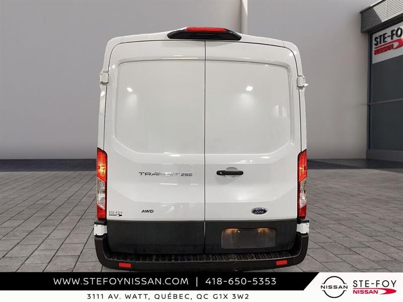 ford TRANSIT T-250 * TOIT MOYEN * RÉGULIER * AWD 2023 - 3