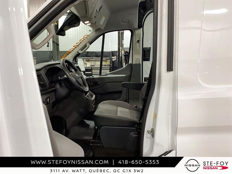 ford TRANSIT T-250 * TOIT MOYEN * RÉGULIER * AWD 2023 - 9