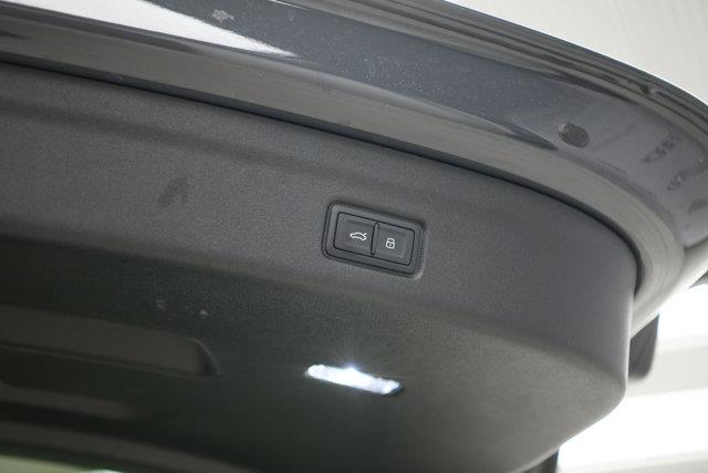 audi Q6 e-tron 2025 - 11