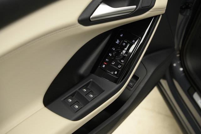 audi Q6 e-tron 2025 - 12