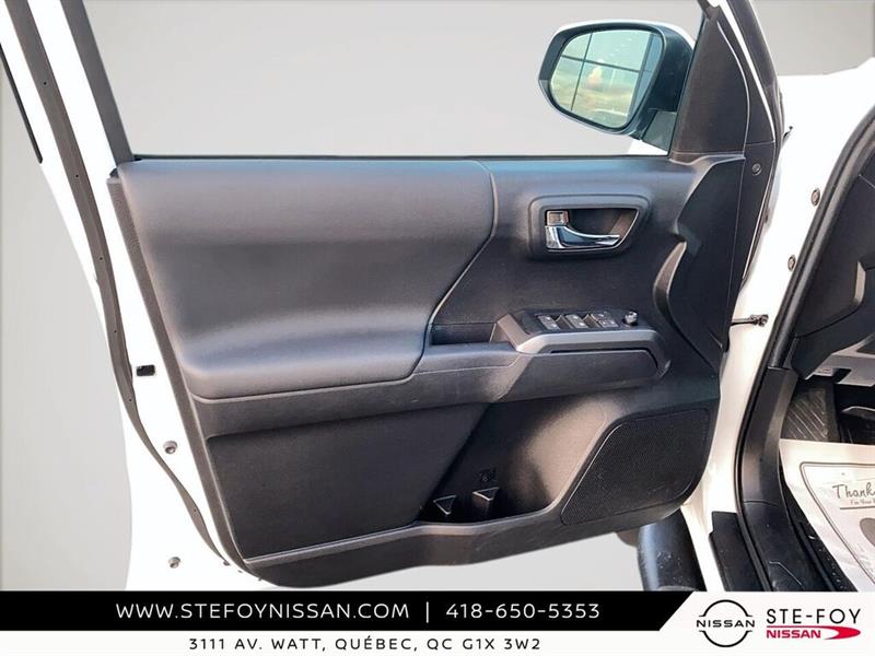 toyota Tacoma 2023 - 11