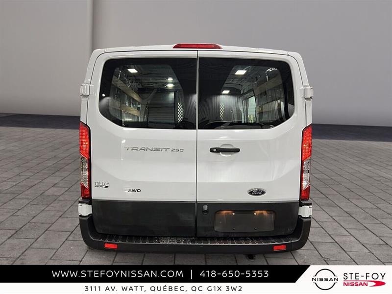 ford Transit 2023 - 3