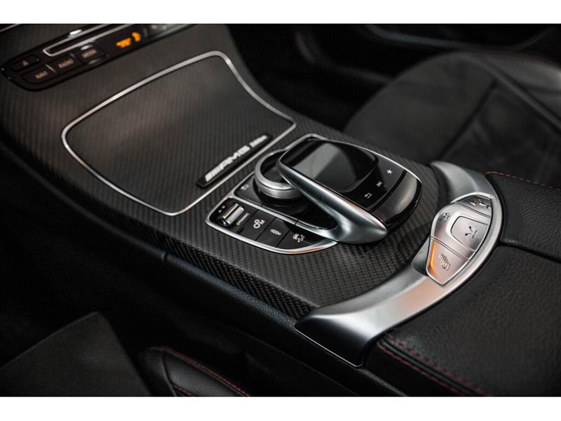 mercedes-benz C43 AMG 2018 - 27