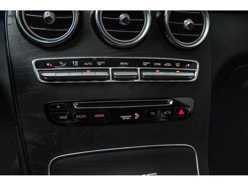 mercedes-benz GLC 2019 - 23