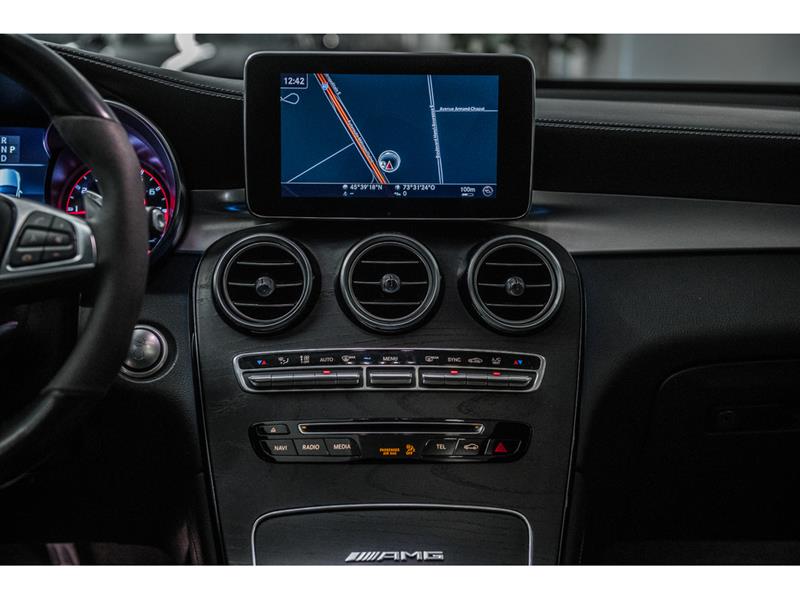 mercedes-benz GLC 2019 - 31