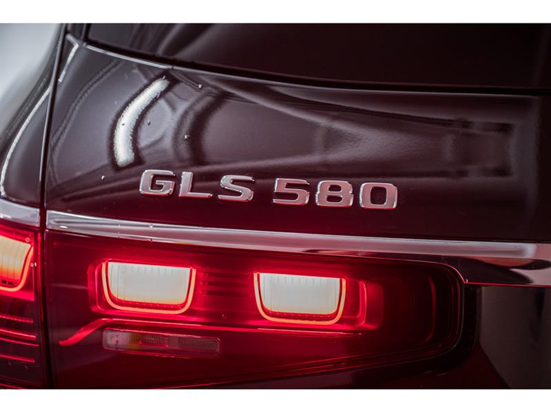 mercedes-benz GLS580 2025 - 8