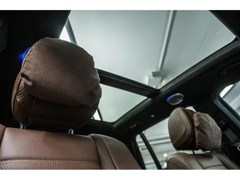 mercedes-benz GLS580 2025 - 35