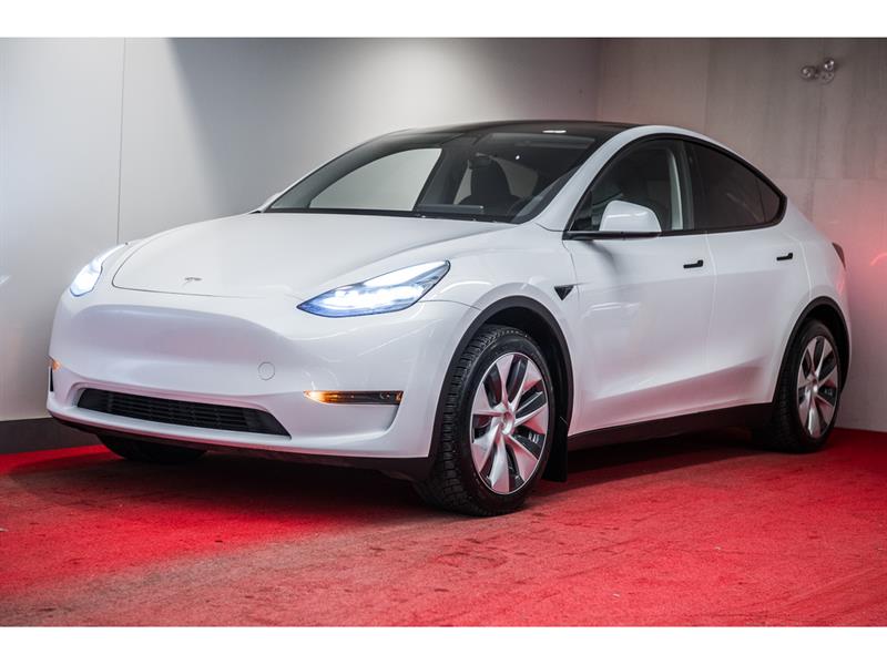 tesla Model Y 2023