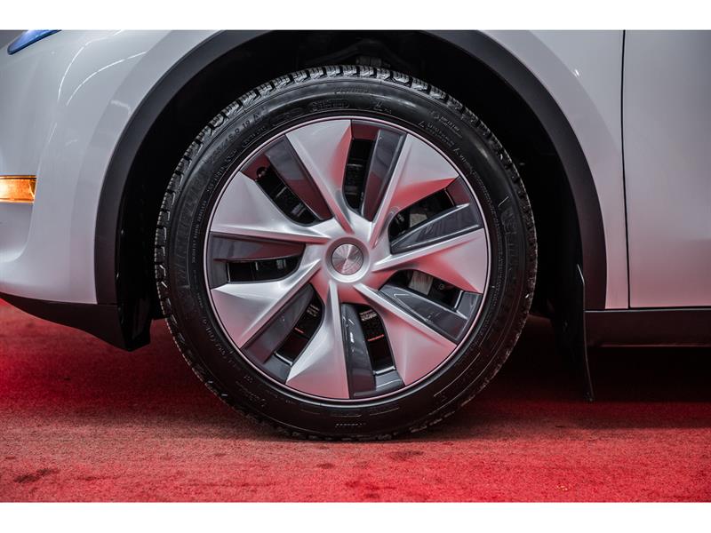 tesla Model Y 2023 - 4