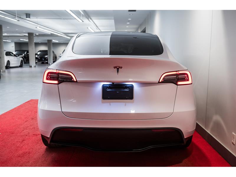 tesla Model Y 2023 - 7