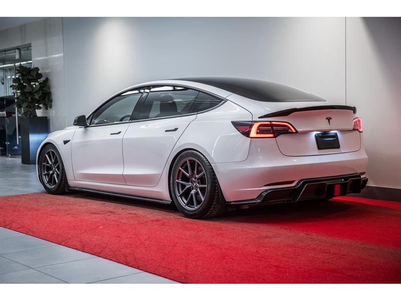 tesla Model 3 2021 - 6