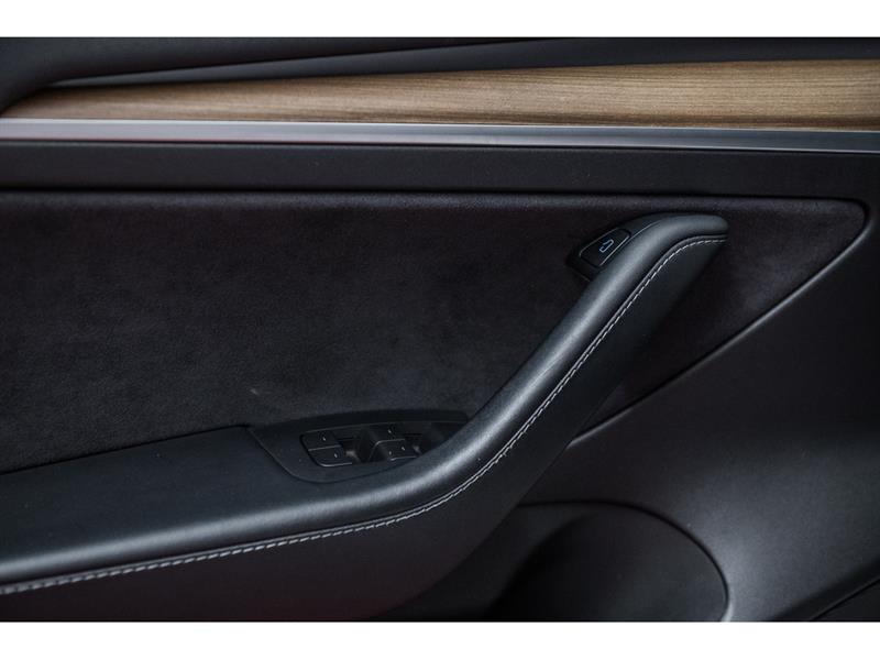 tesla Model 3 2021 - 9