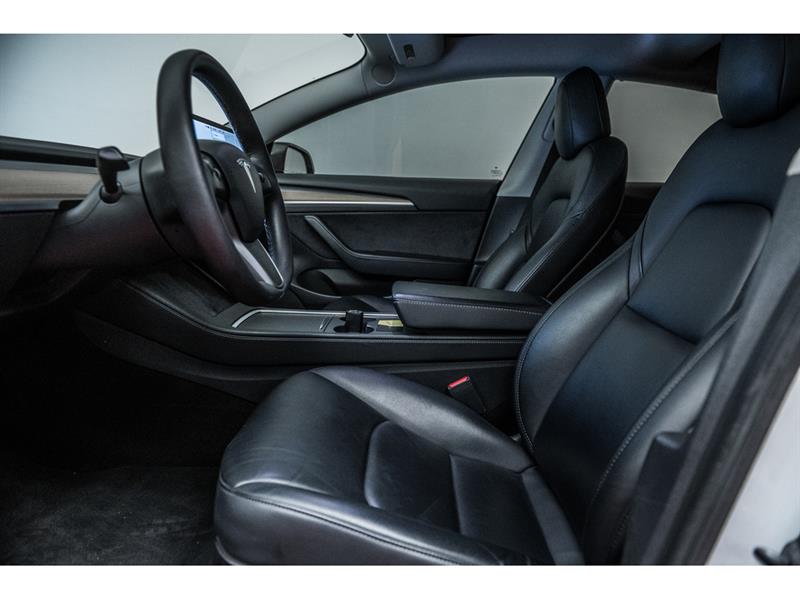 tesla Model 3 2021 - 10